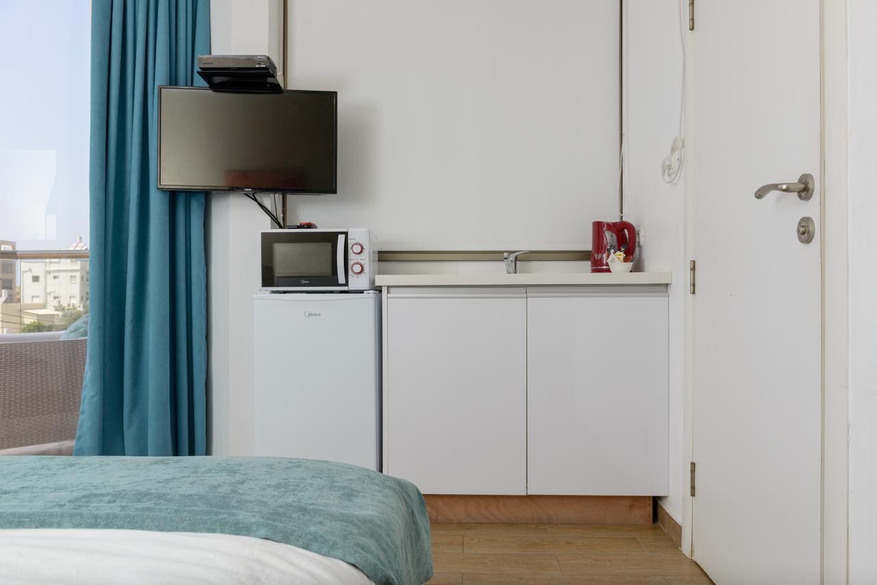 Studio & Apartments On The Beach By Aspentlv تل أبيب المظهر الخارجي الصورة