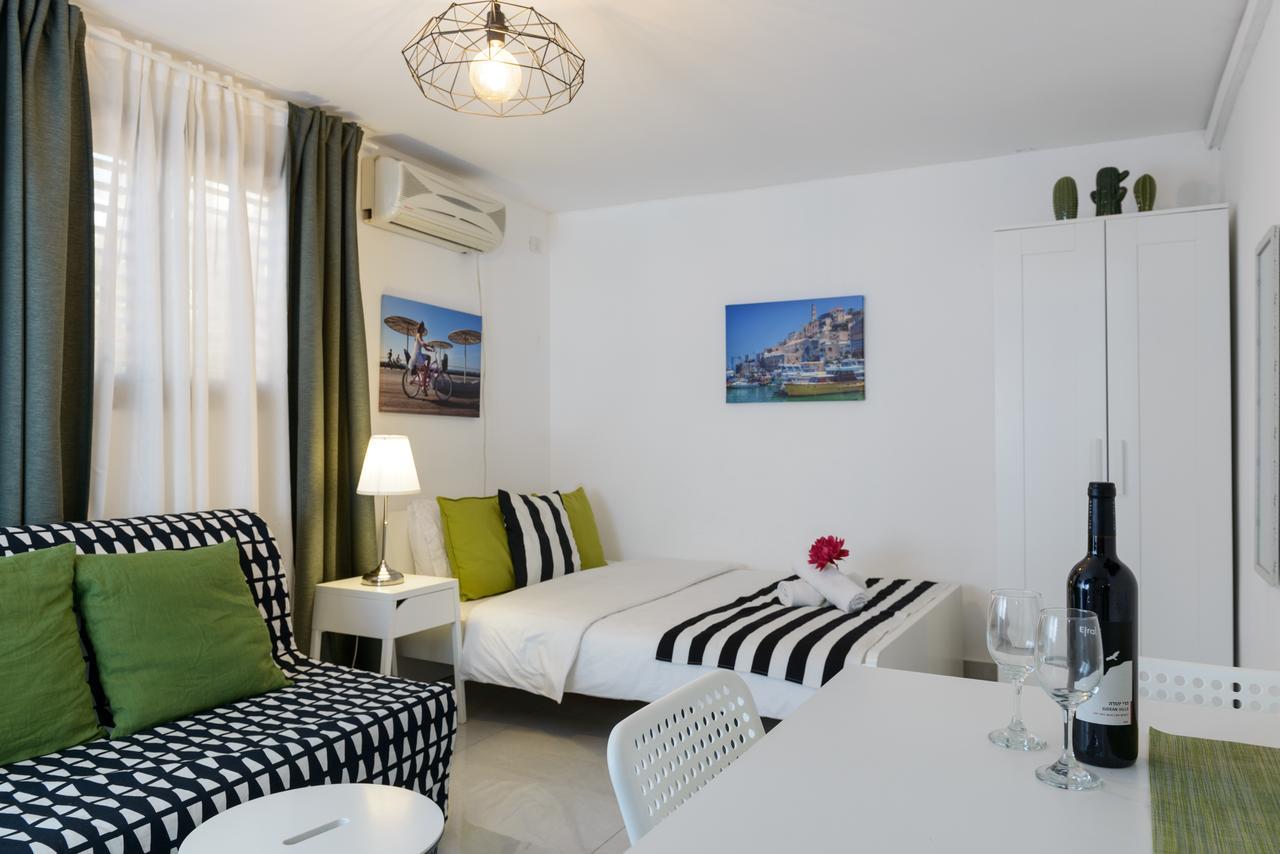Studio & Apartments On The Beach By Aspentlv تل أبيب المظهر الخارجي الصورة